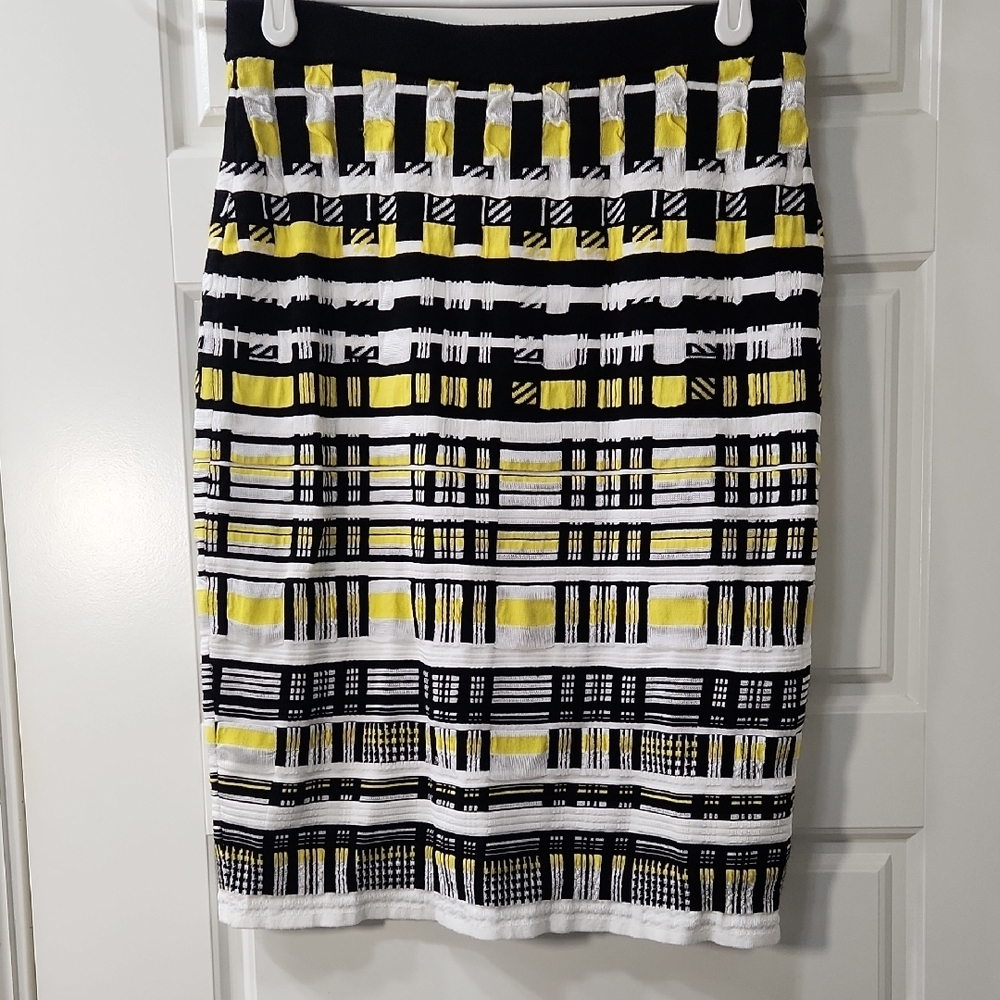 MARY KATRANTZOU Yellow and Black Geometric Pencil Skirt
